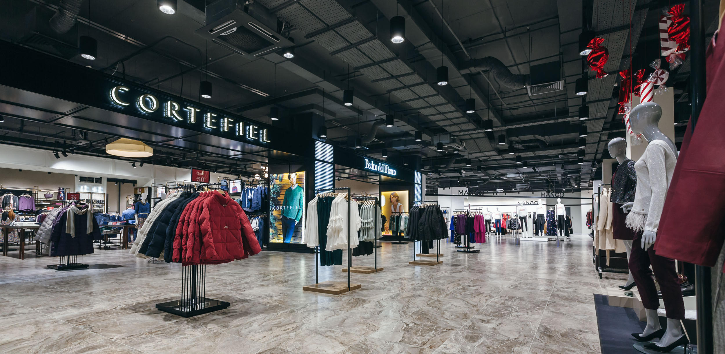 AtlasConcorde_Tsum Shopping Mall_Russia_022